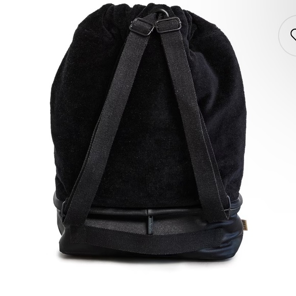 Nwt Beis black backpack - Picture 2 of 4